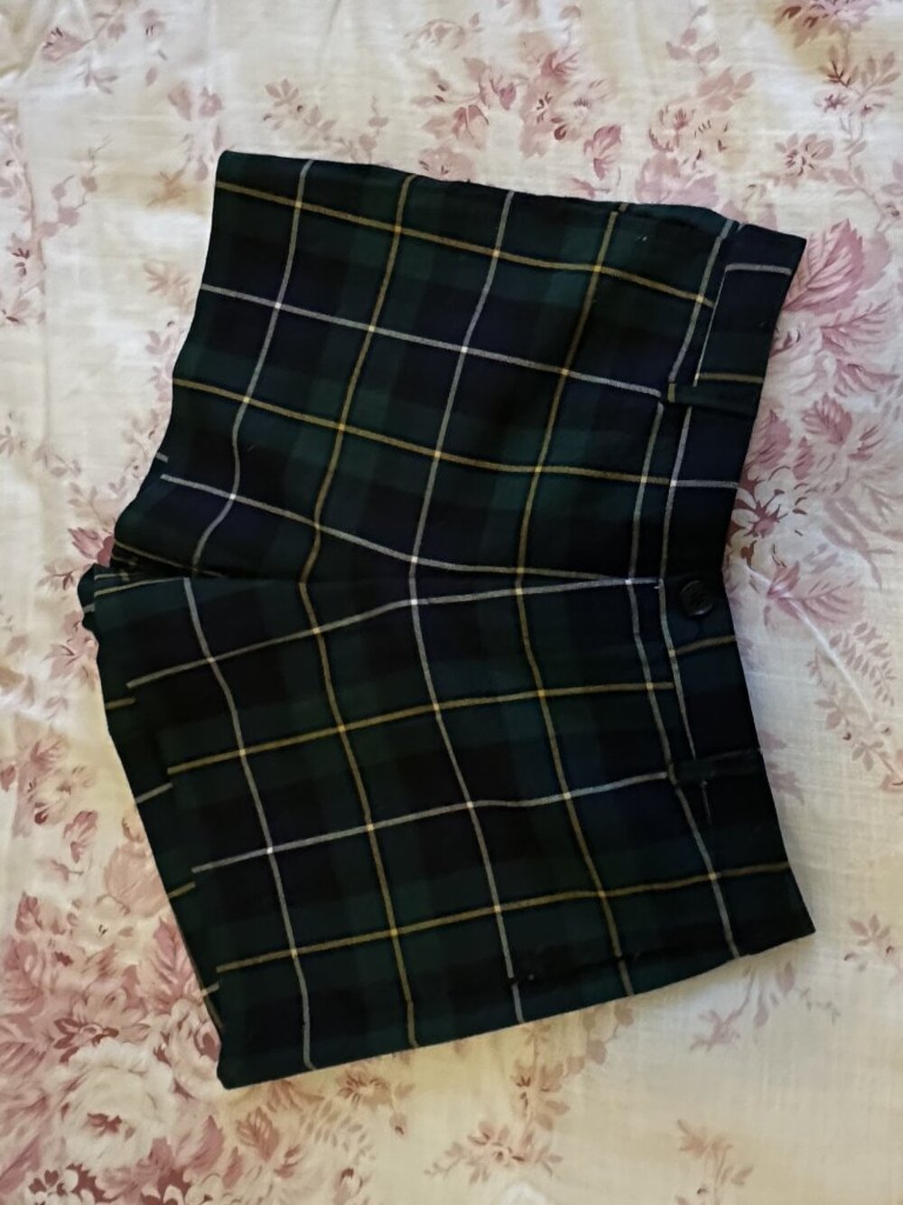 GREEN PLAID SKIRT